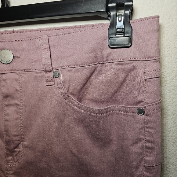 Seven7 Jeans Women’s size 12 Booty Shaper Pink Pants - Picture 6 of 16